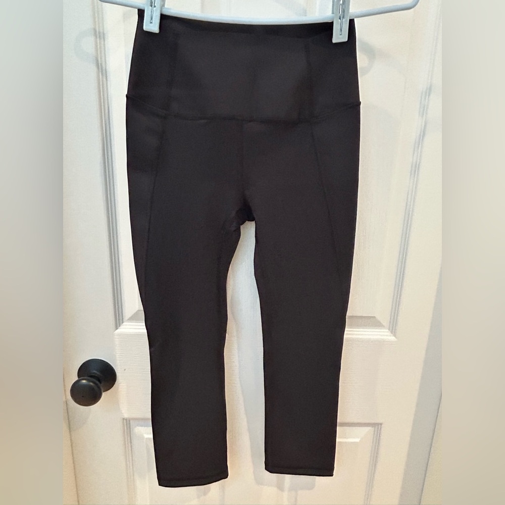 GAP Black Sculpt Compression Leggings